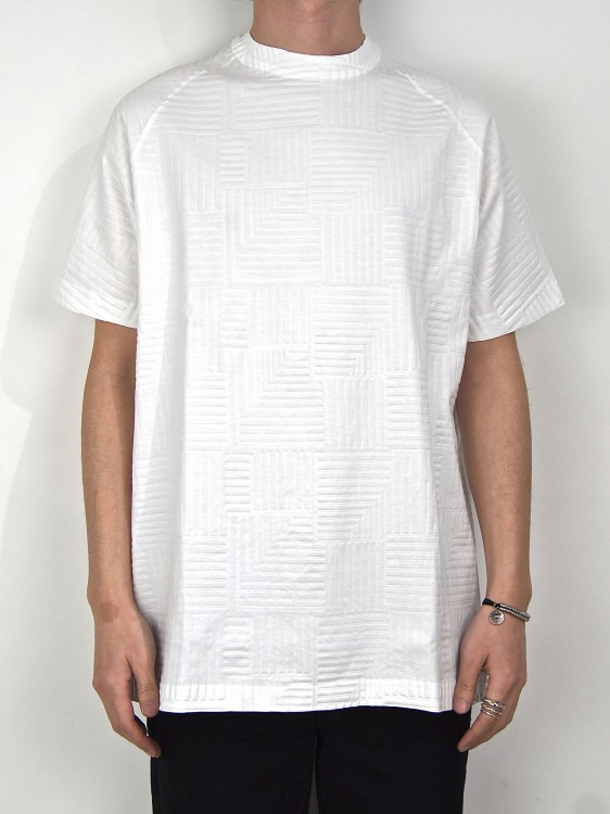 N4 GEOMETRIC EMBOSS T-SHIRT(エヌフォー)2016522163137.jpg