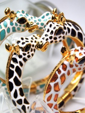 GIRAFFE BRACELET