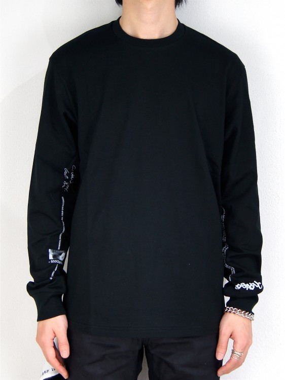 LONG SLEEVE T-SHIRT