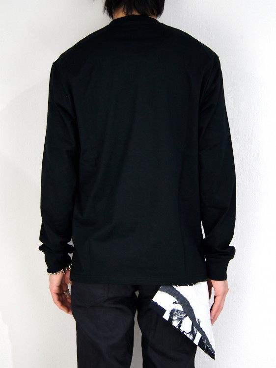 LONG SLEEVE T-SHIRT