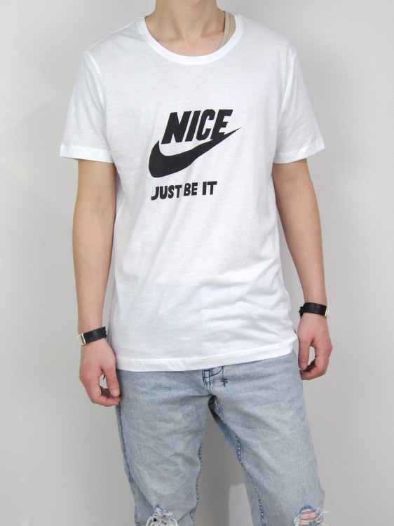 シルクスクリーンプリントTシャツ  (NICE / WHITE)