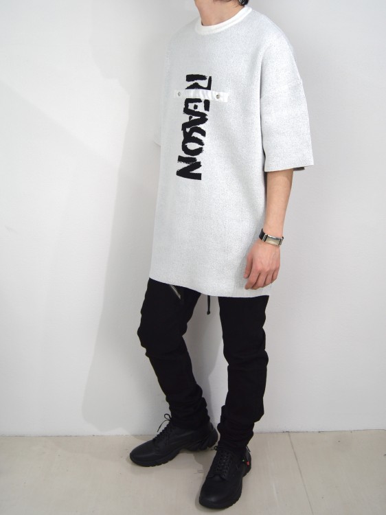 "NO REASON" ジャガードニット(WHITE・BLACK)