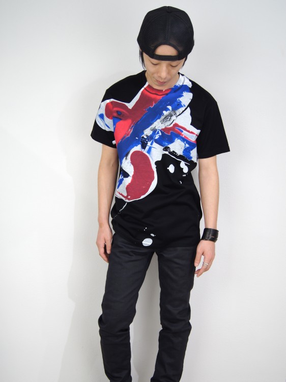 ドローングペイントTシャツ (BLACK・NAVY)