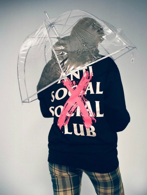 ANTI SOCIAL SOCIAL CLUB　フーディー　パーカー