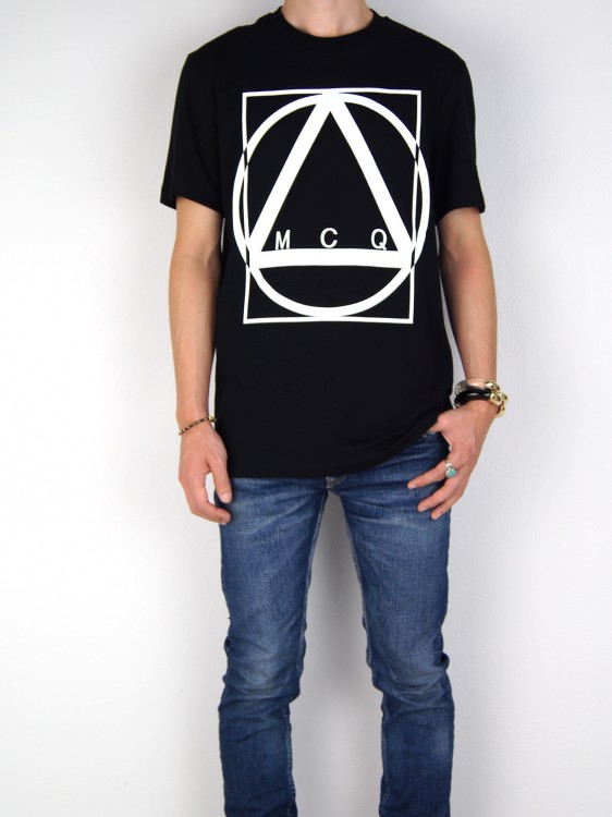 MULTI GEOMETRIC PRINT T-SHIRT