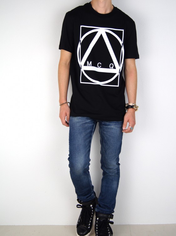 MULTI GEOMETRIC PRINT T-SHIRT