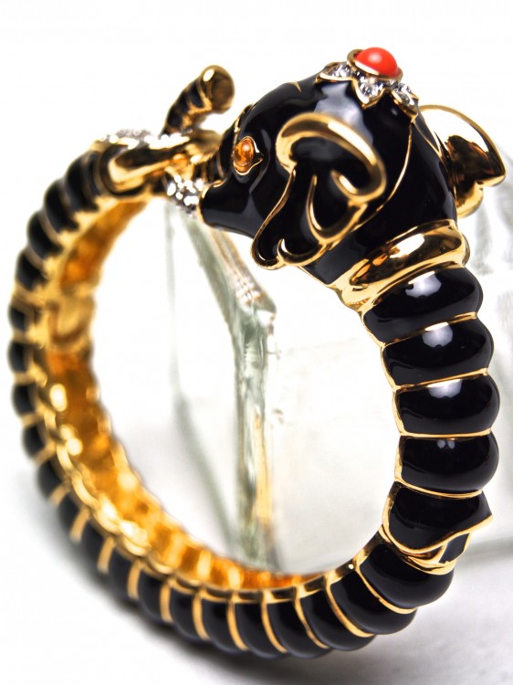 ELEPHANT BRACELET