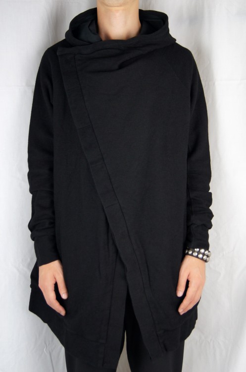 HOODED KNIT COAT